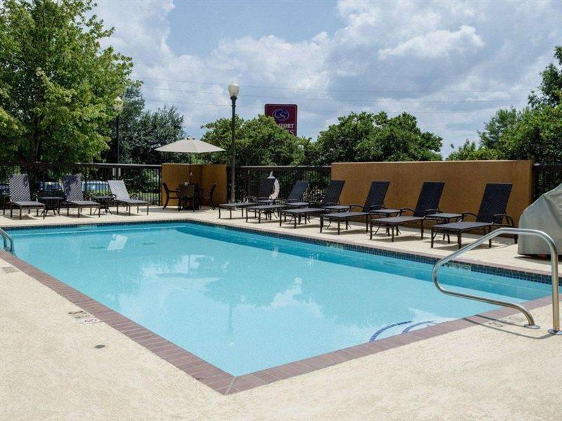 Hotel Comfort Starkville