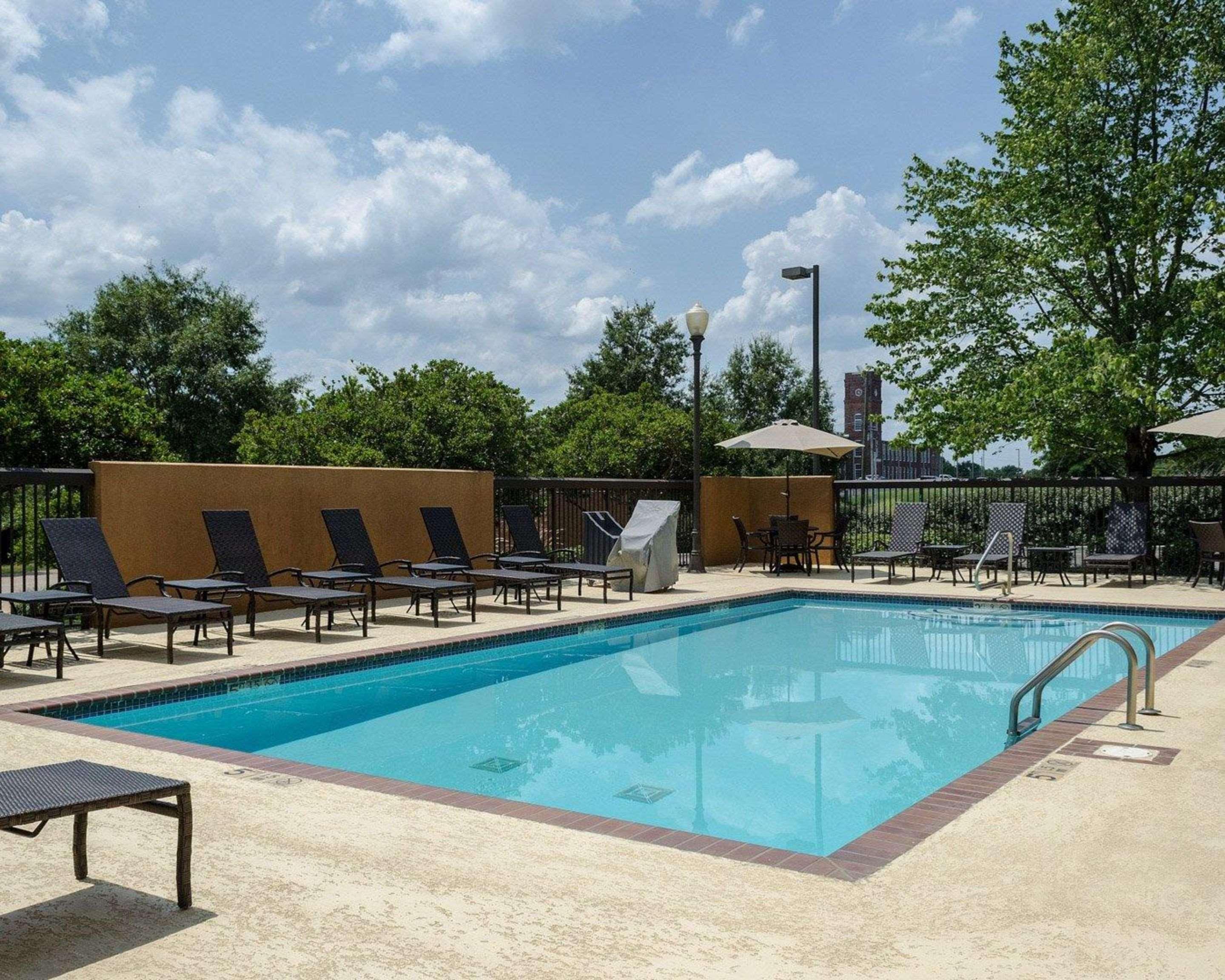 Comfort Hotel 2*