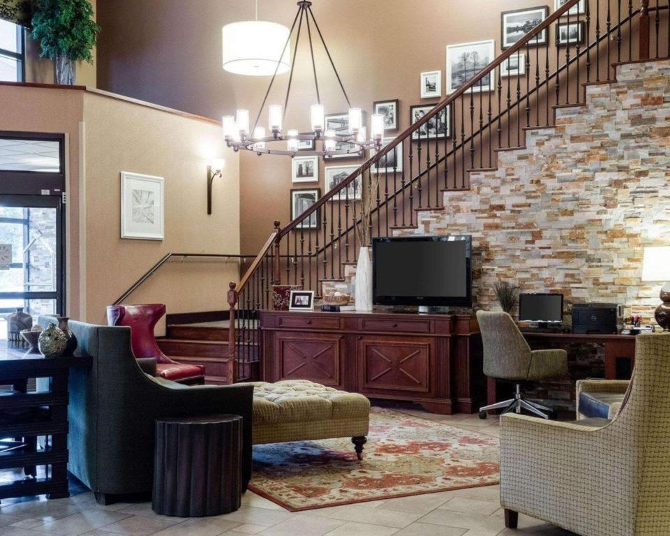 Hotel Comfort 2*