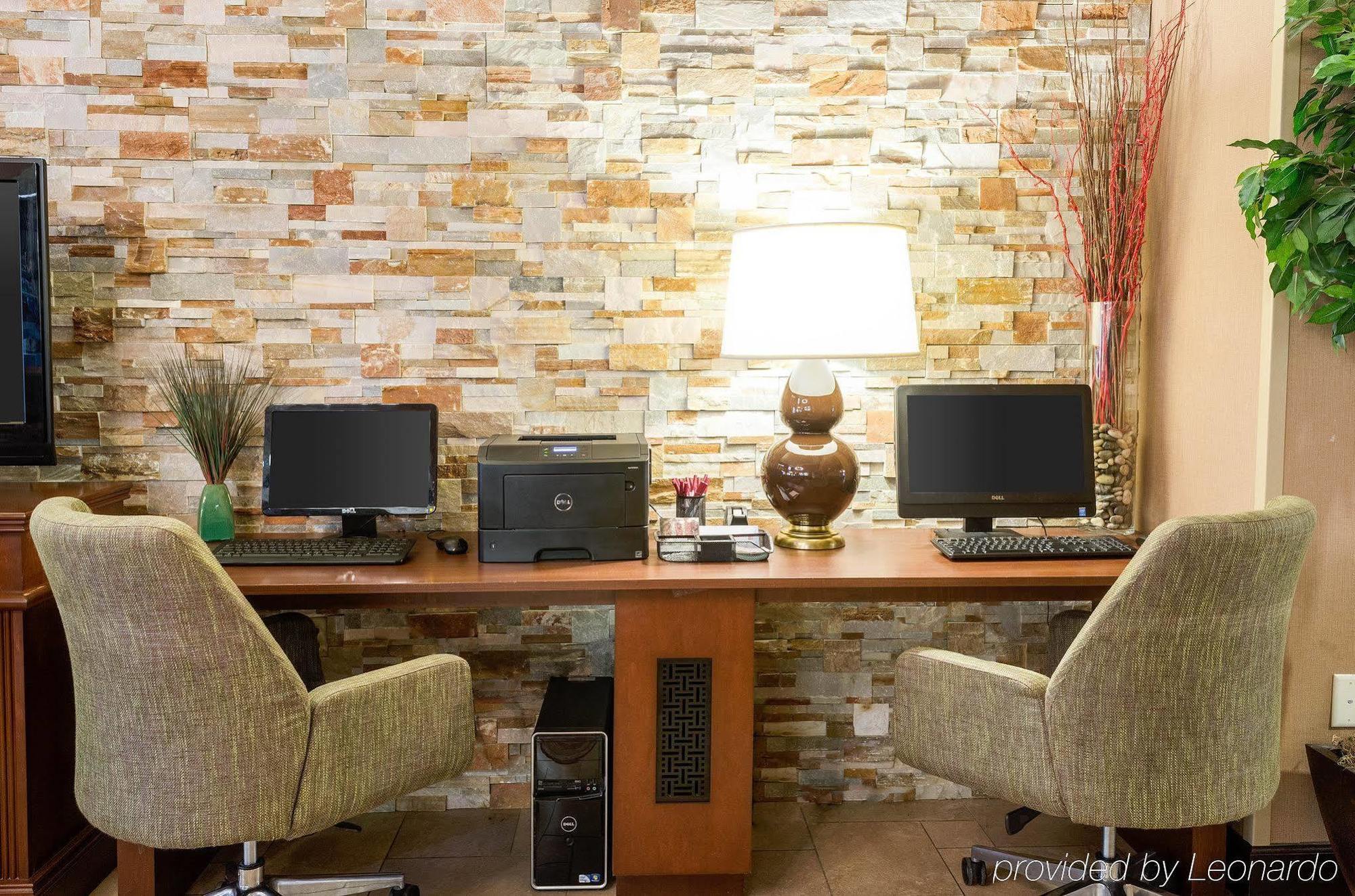 Comfort Hotel 2*